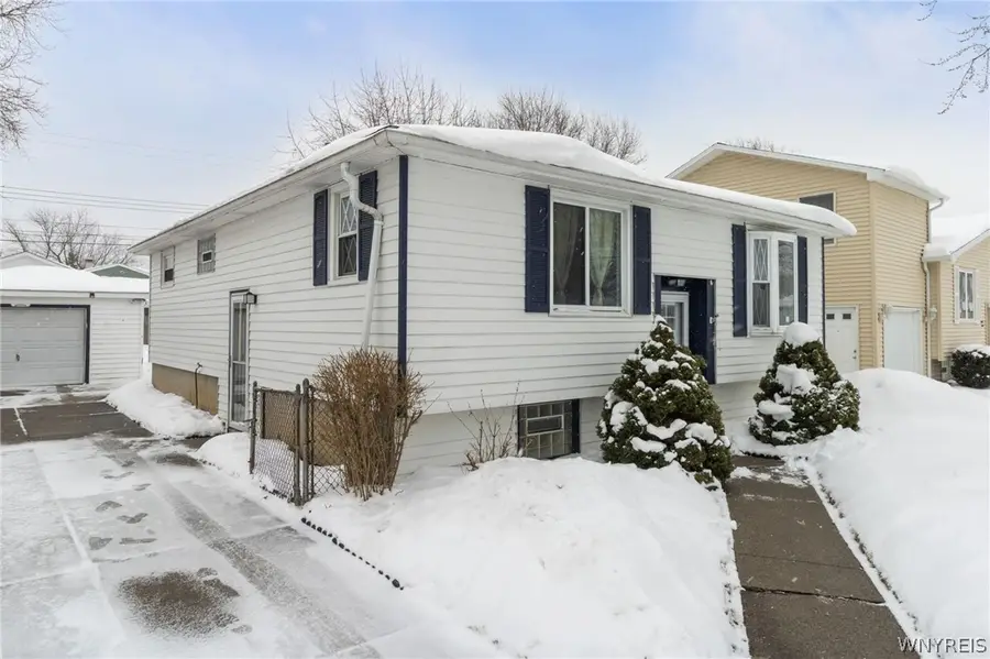 33 John Brian Lane, Buffalo, NY 14227 - Image #3