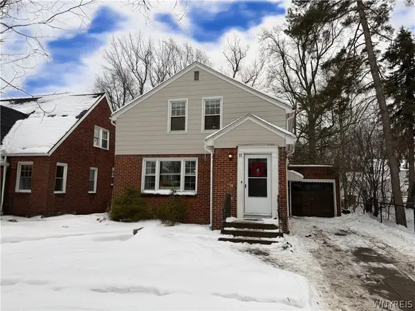 17 University Court, Buffalo, NY 14226
