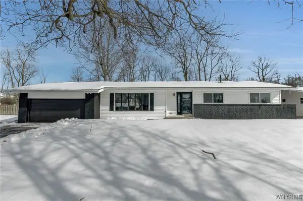 5135 Glenwood Drive, Buffalo, NY 14221