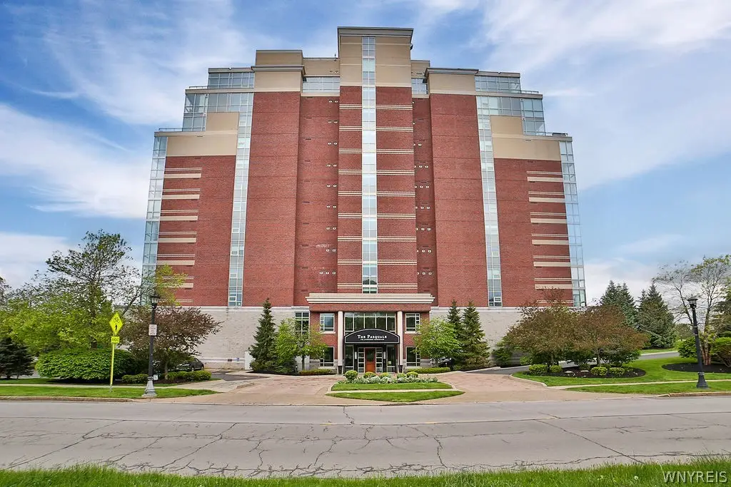 132 Lakefront Boulevard #204, Buffalo, NY 14202 - #1