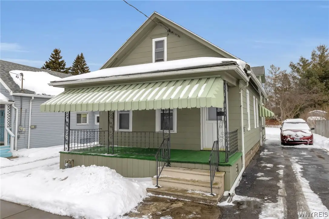 381 Young Street, Tonawanda, NY 14150 - #1