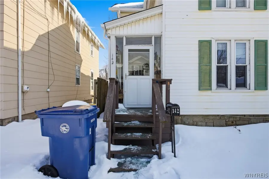 142 Harvey Avenue, Lockport, NY 14094 - #3