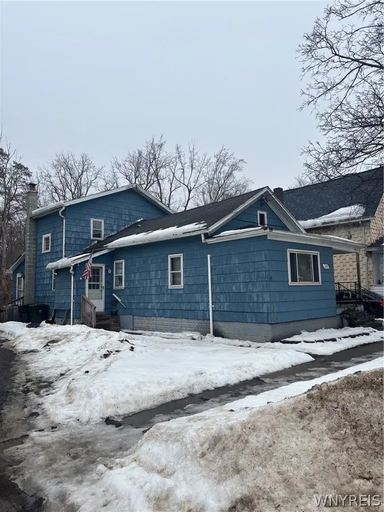 262 Tremont Street, North Tonawanda, NY 14120 - #1