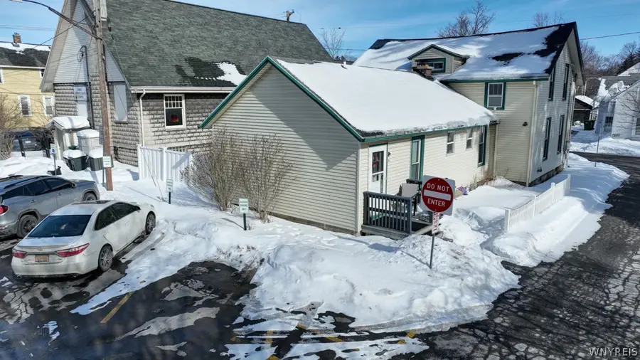 35 Temple Place, East Aurora, NY 14052 - #3