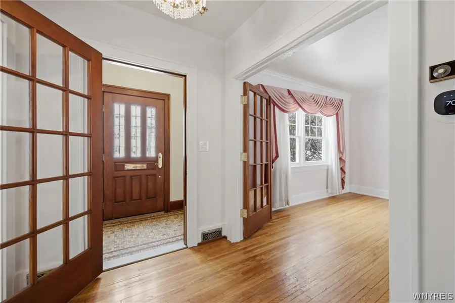 529 Willow Street, Lockport, NY 14094 - #3