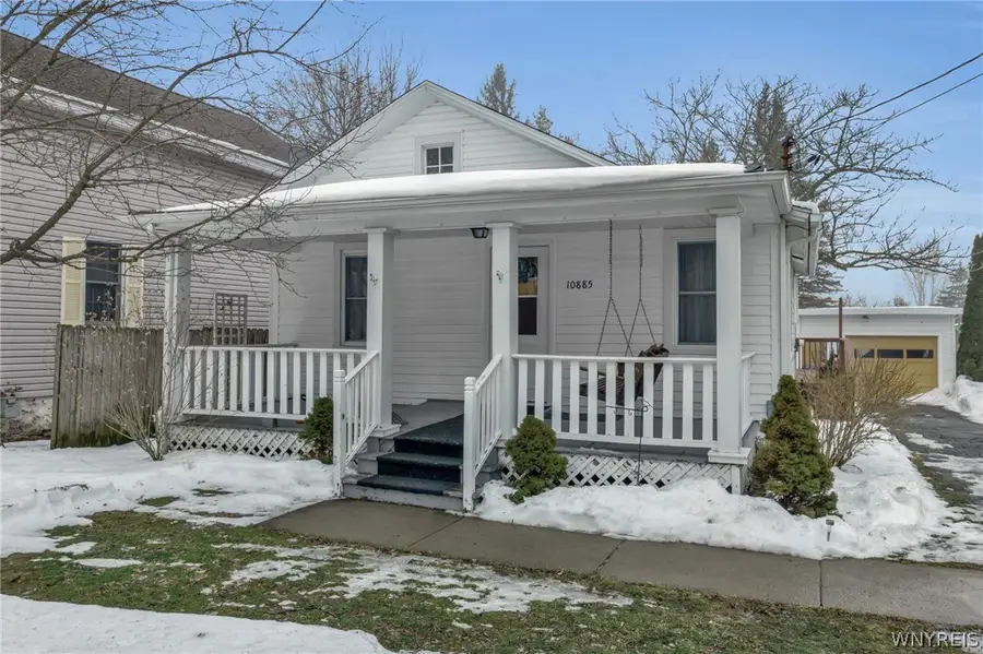 10885 Bodine Road, Clarence, NY 14031 - #2