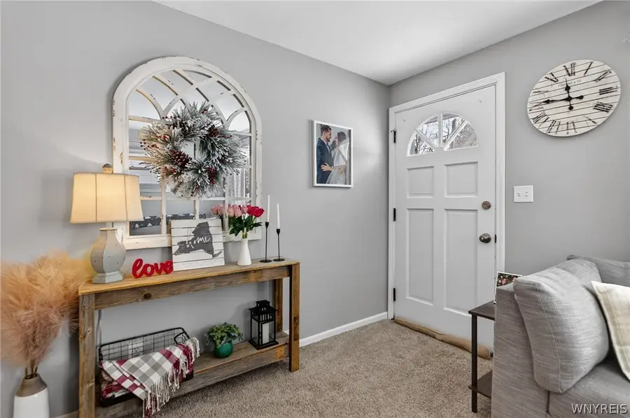 615 69th Street, Niagara Falls, NY 14304 - #2