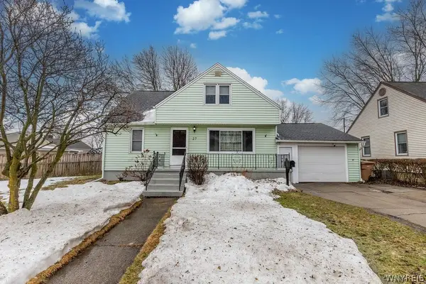 27 N Park Avenue, Cheektowaga, NY 14225