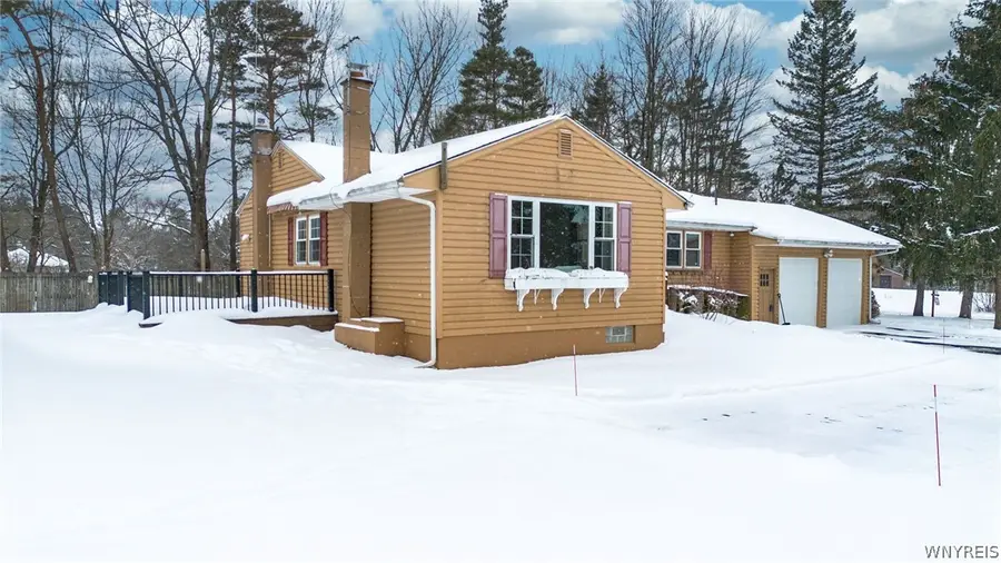 6525 Scherff Road, Orchard Park, NY 14127 - #3