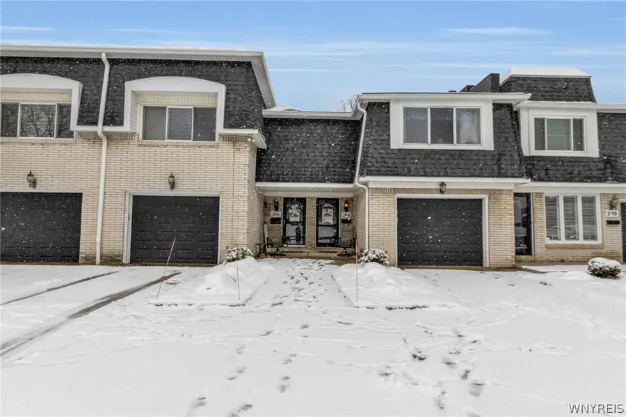 208 Harrogate, Buffalo, NY 14221 - #2