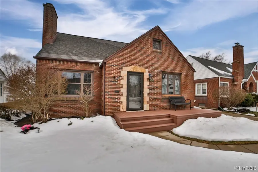 308 Hartford Ave, Tonawanda, NY 14223 - #3