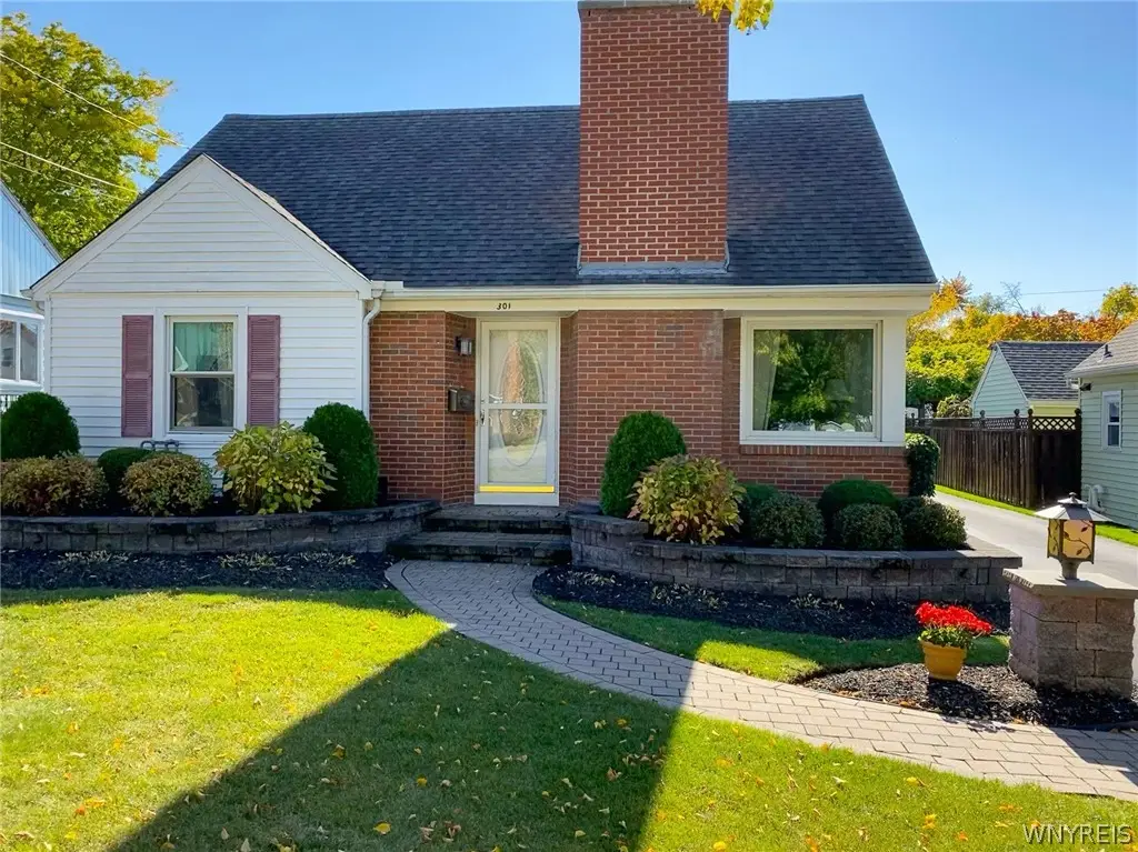 301 E Prospect Avenue, Hamburg, NY 14075 - #1