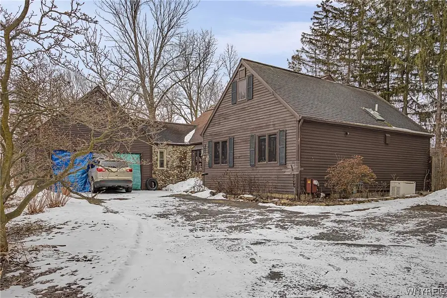 9244 Robbins Road, Le Roy, NY 14482 - #2