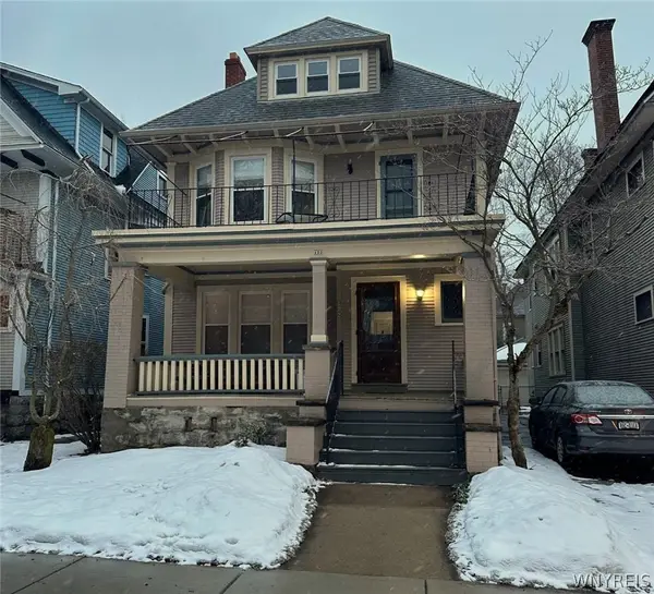 122 Saint James Place, Buffalo, NY 14222