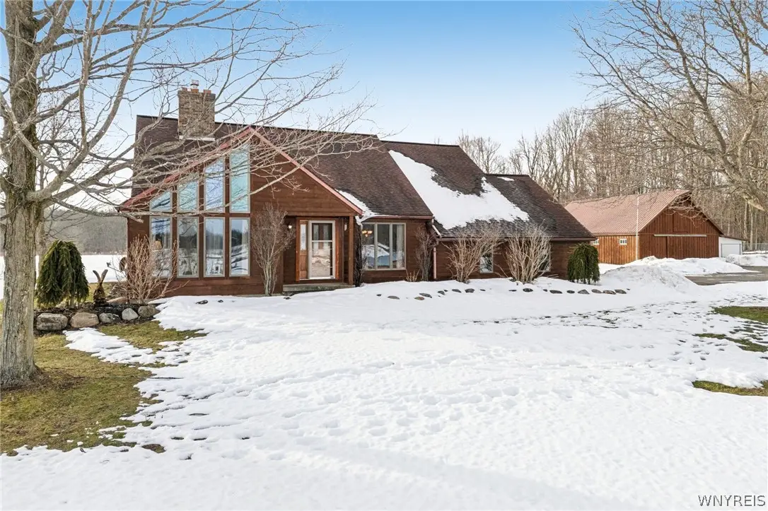 10900 Bowen Road, Alexander, NY 14005 - #1