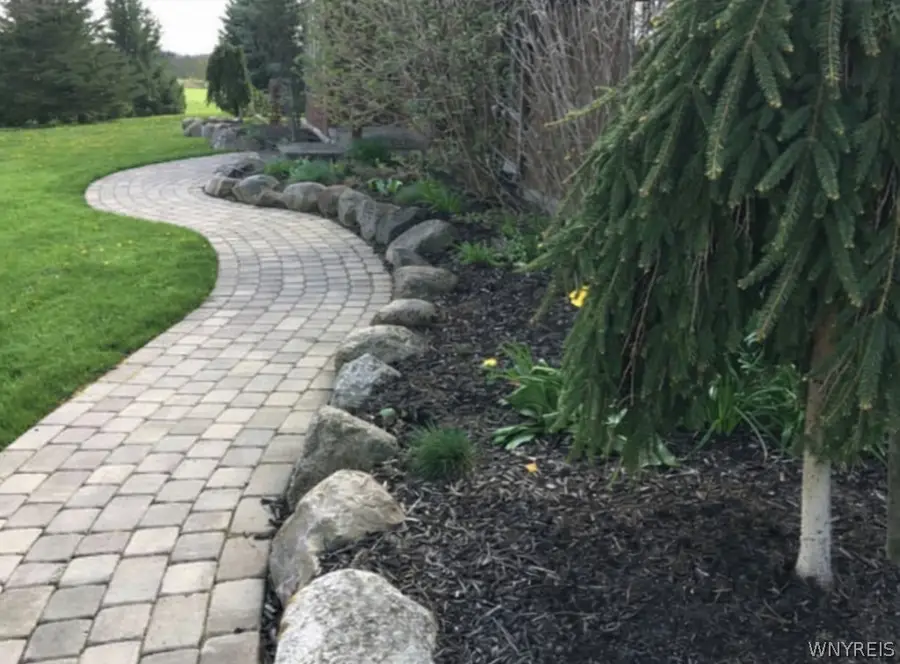 10900 Bowen Road, Alexander, NY 14005 - #3