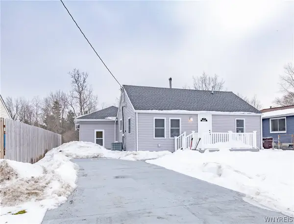 5347 Lake Avenue, Orchard Park, NY 14127