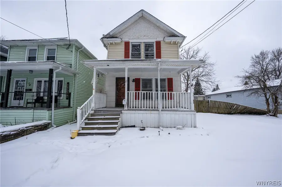 17 Harold Place, Lancaster, NY 14086 - #2