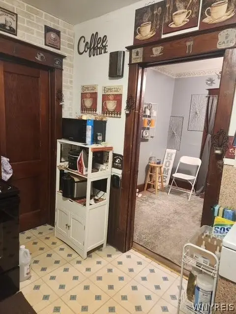 2725 Pierce Avenue, Niagara Falls, NY 14301 - #3