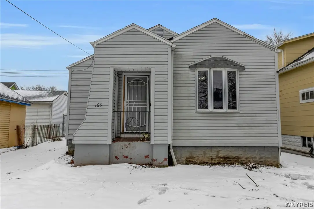 165 Hewitt Avenue, Buffalo, NY 14215 - #1