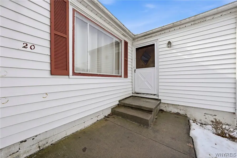 20 Allen Street, Gowanda, NY 14070 - #3