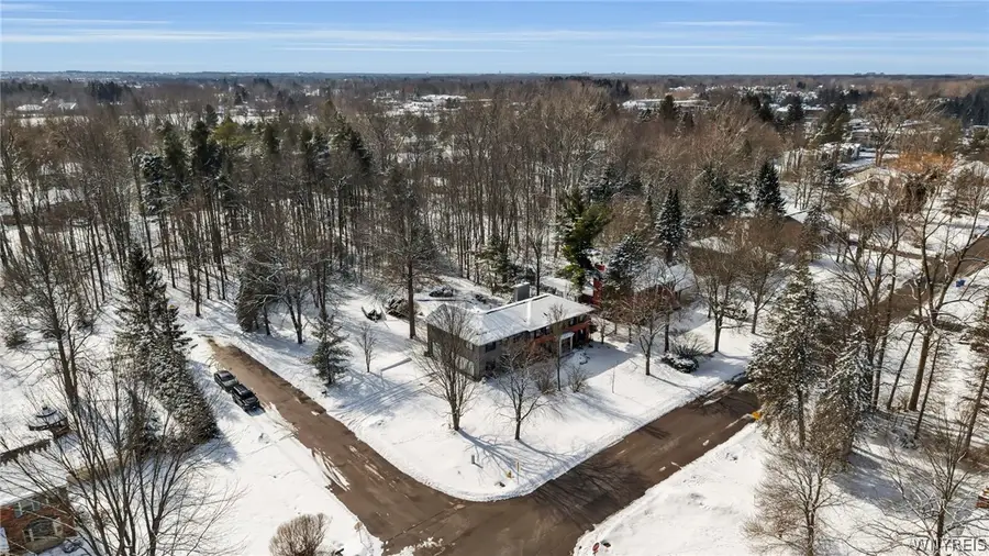 8135 Clarherst Drive, East Amherst, NY 14051 - #2