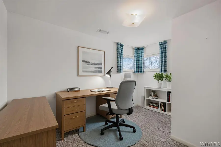 569 Woodstock Avenue, Tonawanda, NY 14150 - #3