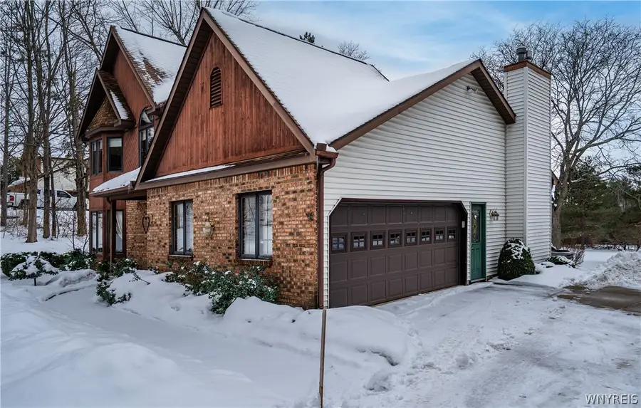 5194 S Freeman Road, Orchard Park, NY 14127 - #3