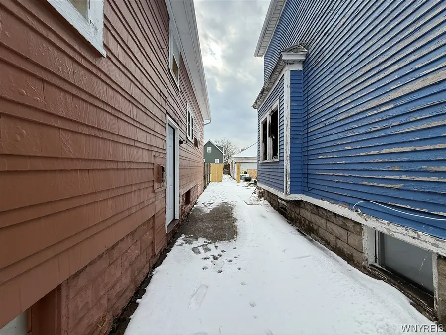 124 Newfield Street, Buffalo, NY 14207 - #3