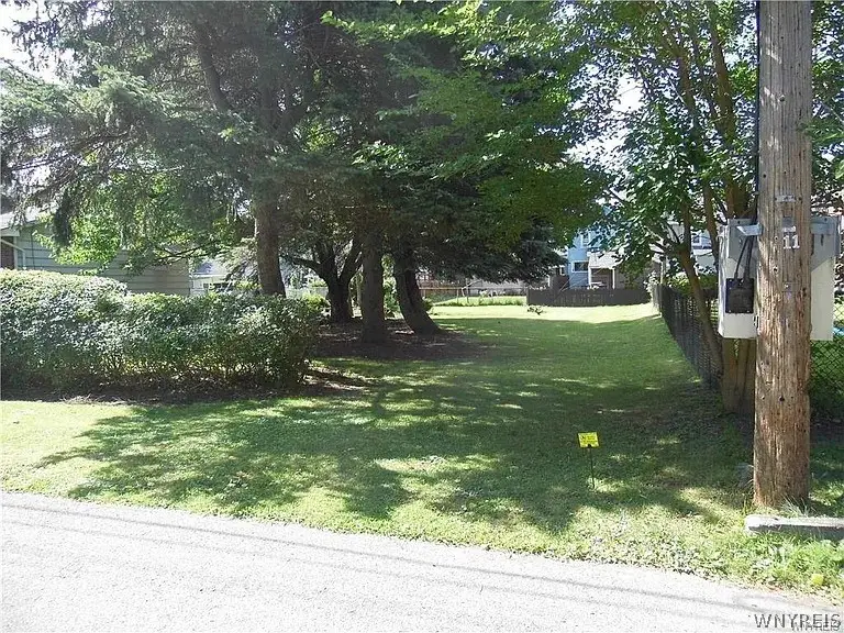 9 Evanston Place, Buffalo, NY 14220 - #1