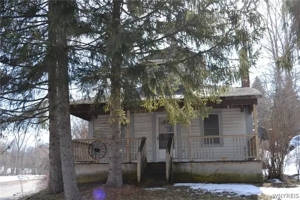 11423 Route 98, Freedom, NY 14065