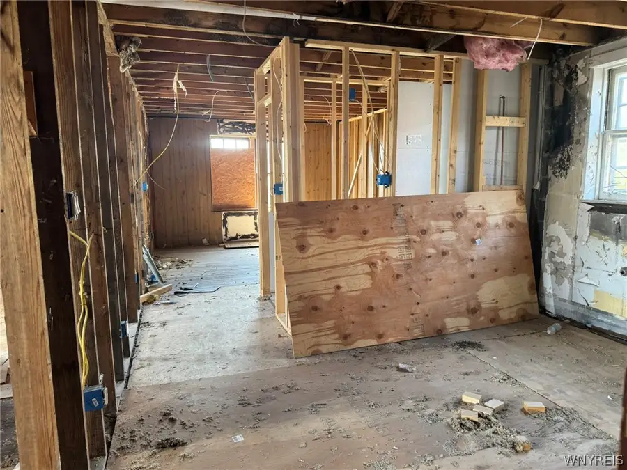 809 Ashland Avenue, Niagara Falls, NY 14301 - #3