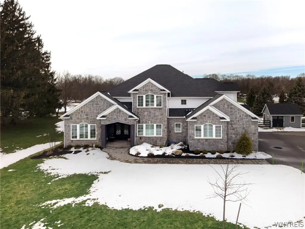 4990 Kraus Road, Clarence, NY 14031 - #1