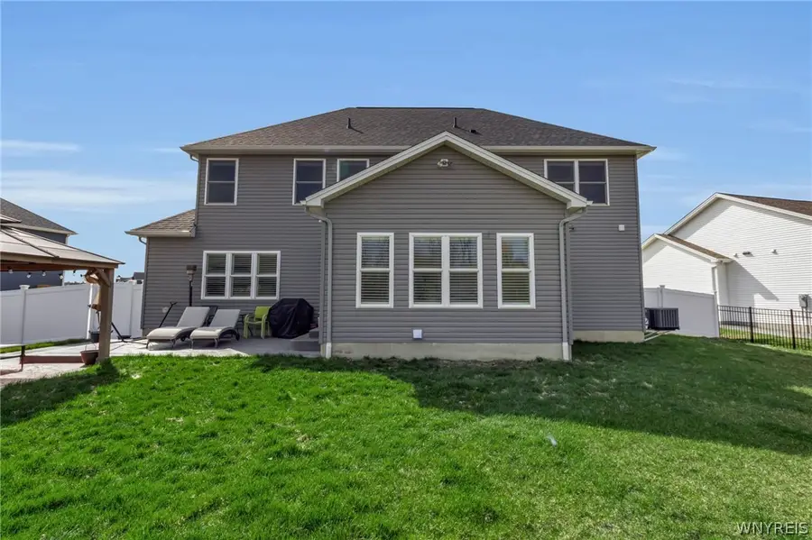 4665 Carlyes Court, Hamburg, NY 14075 - #2