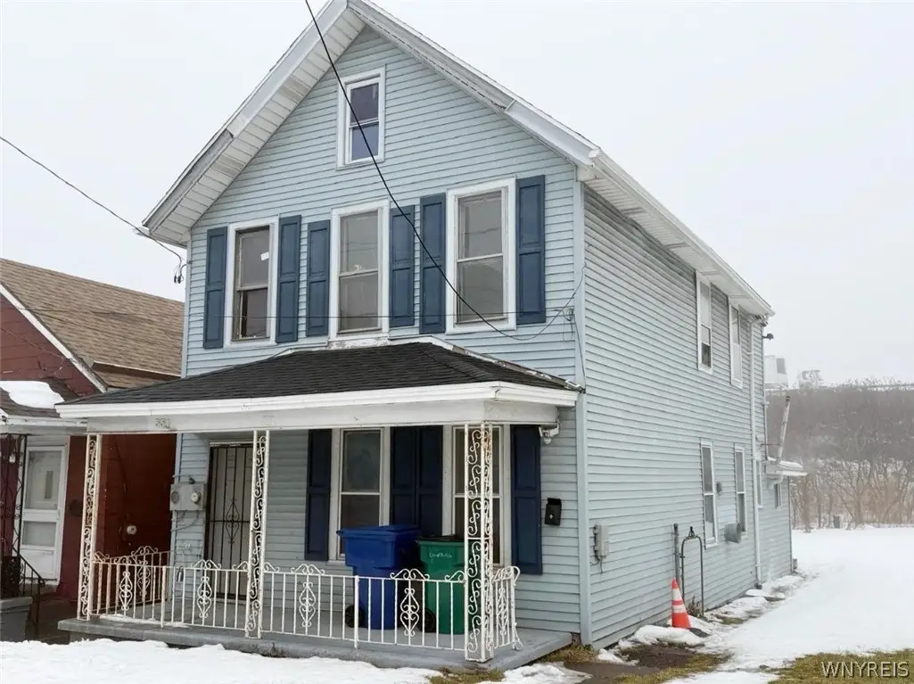 554 Perry Street, Buffalo, NY 14210 - #1