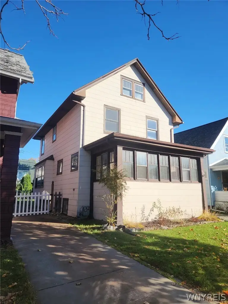 124 Parkwood Avenue, Buffalo, NY 14217 - #1