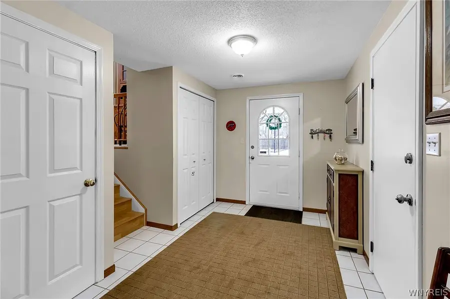 64 Montbleu Drive, Getzville, NY 14068 - #3