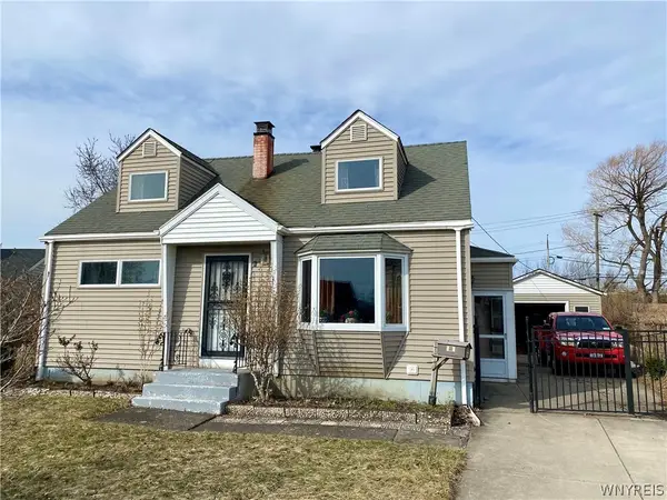 6 Nokomis Parkway, Buffalo, NY 14225