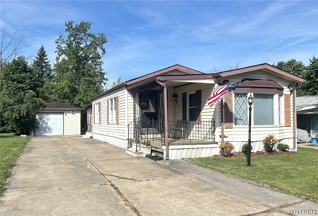 33 Waterview Parkway, Hamburg, NY 14075 - #1