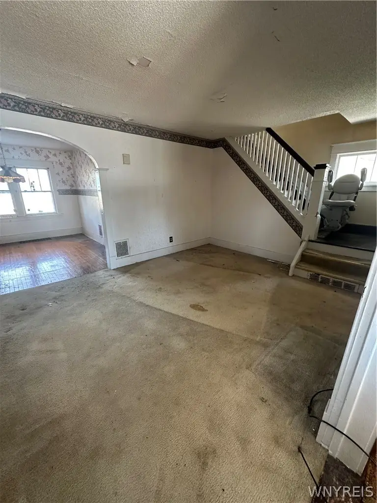 146 Dunlop Avenue, Buffalo, NY 14215 - #2