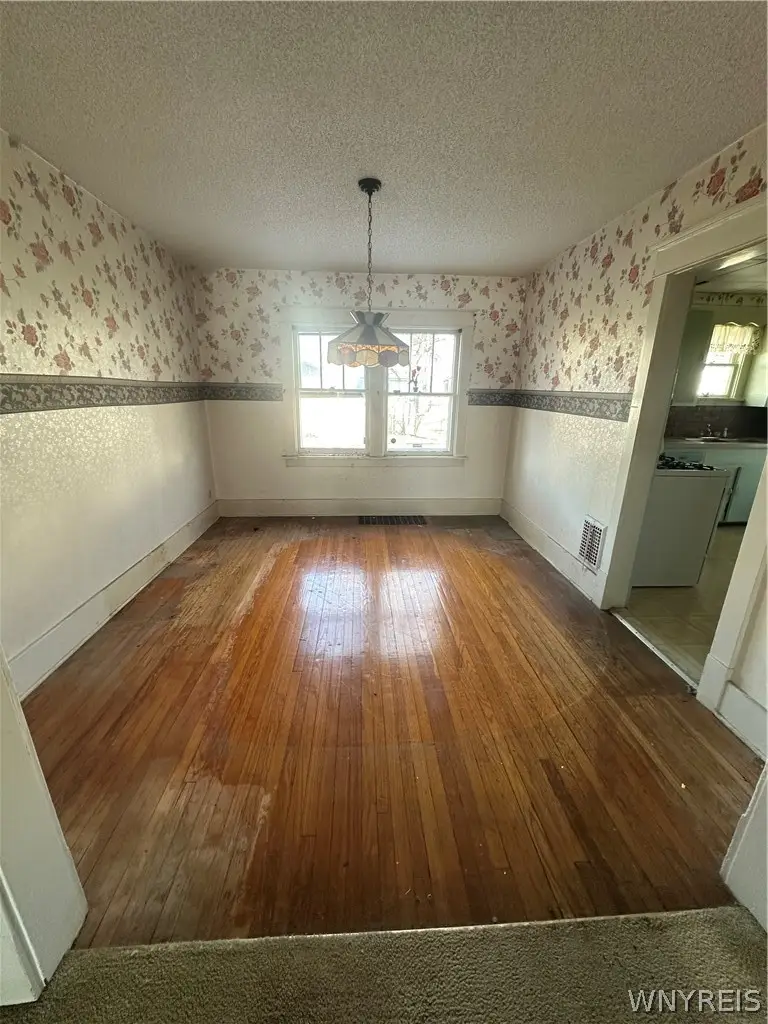 146 Dunlop Avenue, Buffalo, NY 14215 - #3