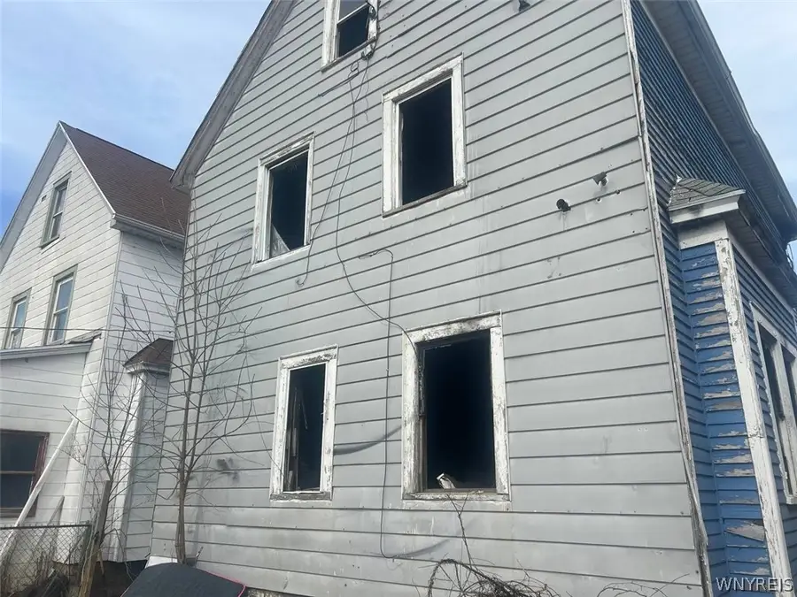 126 Newfield Street, Buffalo, NY 14207 - #2