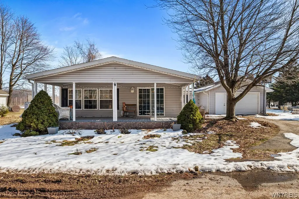 1407 Breeze Way E, Newfane, NY 14108 - #1