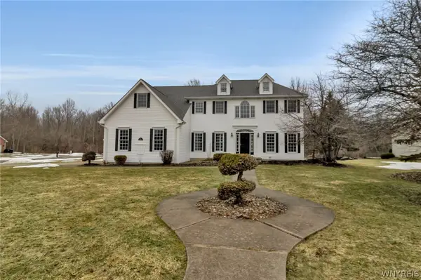 9 Hazelwood Lane, Accord, NY 14072