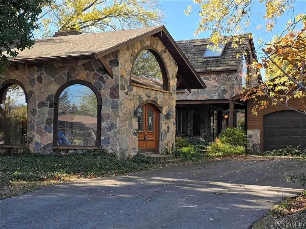 7132 Taylor Road, Hamburg, NY 14075 - #1