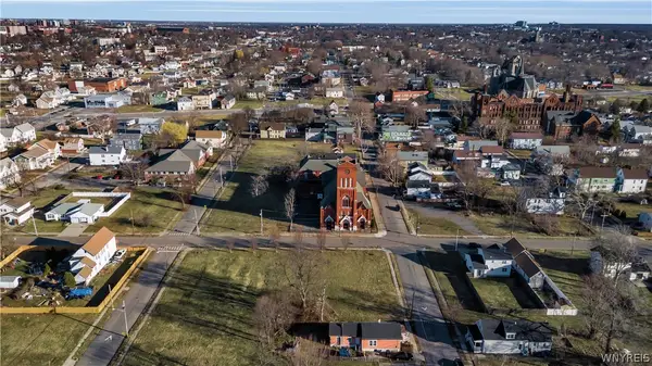 59 Peckham Street, Buffalo, NY 14206