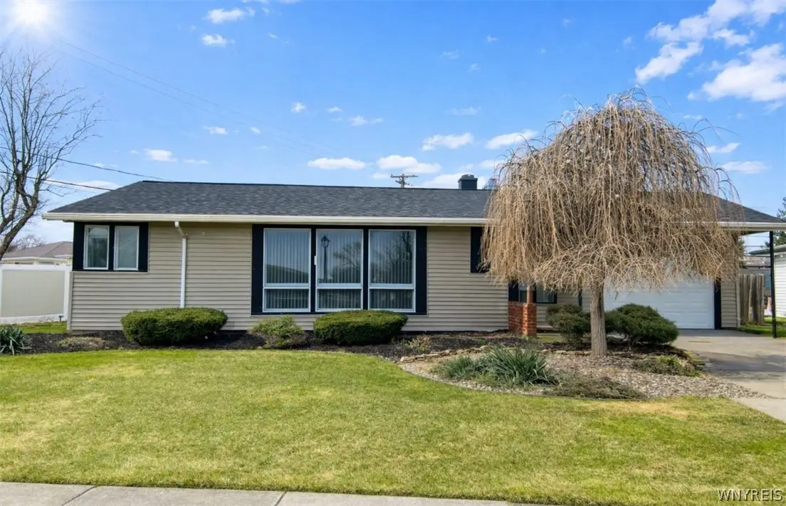 98 Jamaica Road, Tonawanda, NY 14150 - #1