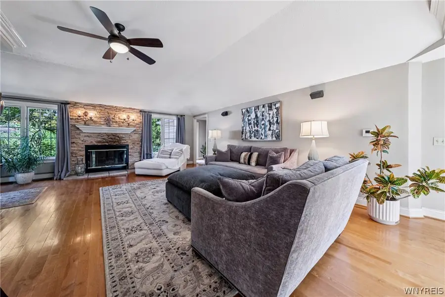 207 N Harvest Street, Buffalo, NY 14221 - #3