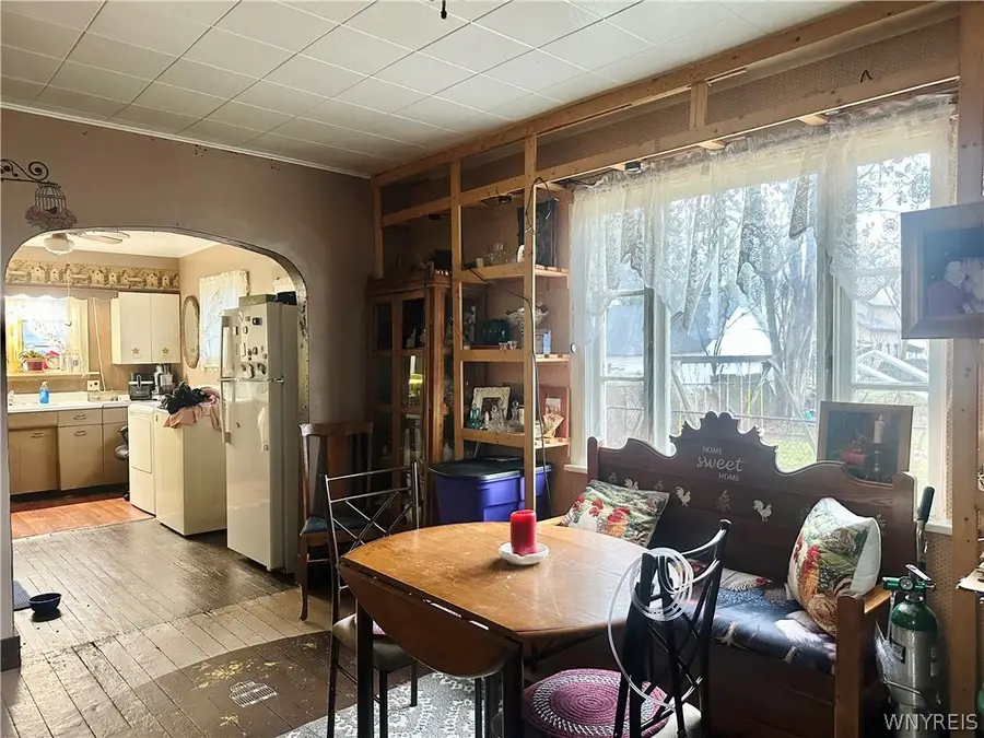 704 Orient Street, Medina, NY 14103 - #3