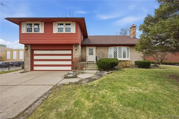 3 Gilmore Dr, Cheektowaga, NY 14225